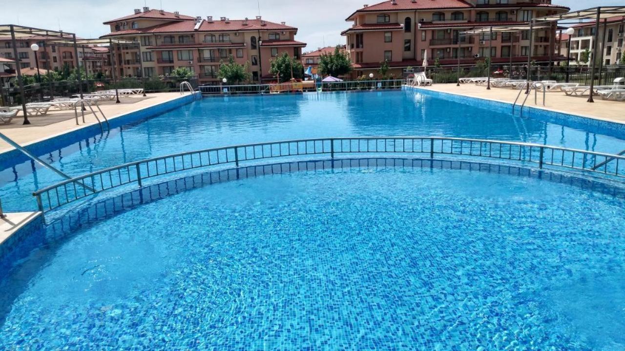 Charming Studio In Sorrento Sole Mare Sveti Vlas Eksteriør billede