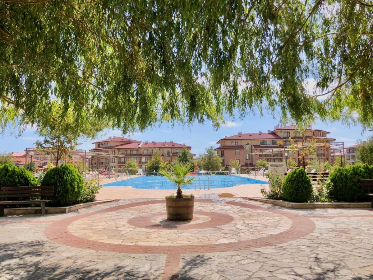 Charming Studio In Sorrento Sole Mare Sveti Vlas Eksteriør billede